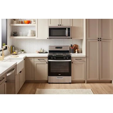 Whirlpool - 5.1 Cu. Ft. Freestanding Gas Range With Broiler Drawer - Stainless Steel 5 Whirlpool - 5.1 Cu. Ft. Freestanding Gas Range With Broiler Drawer - Stainless Steel - Image 3