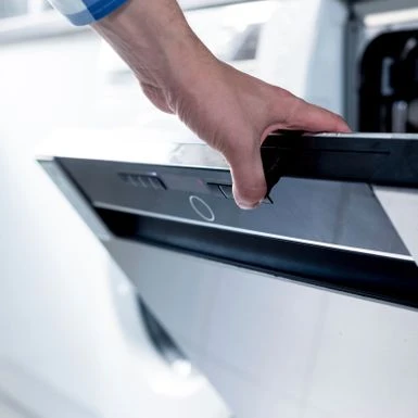 Ninja - Blast 18 Oz. Portable Blender - Cranberry Red 8 Ninja - Blast 18 Oz. Portable Blender - Cranberry Red - Image 6