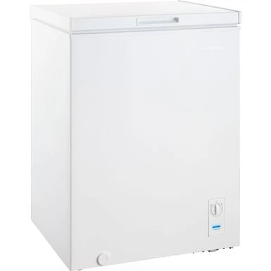 Insignia™ - 5.0 Cu. Ft. Garage Ready Chest Freezer - White 4 Insignia™ - 5.0 Cu. Ft. Garage Ready Chest Freezer - White - Image 2
