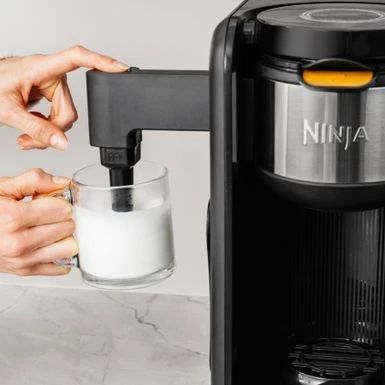 Ninja - Hot & Cold Brew 10-Cup Coffee Maker - Black/Stainless Steel 16 Ninja - Hot & Cold Brew 10-Cup Coffee Maker - Black/Stainless Steel - Image 14
