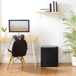 Insignia™ - 1.7 Cu. Ft. Mini Fridge - Black 20 Insignia™ - 1.7 Cu. Ft. Mini Fridge - Black -KitchenAid Shop 48a84f44 2ef1 5a1f 963a bbf74a3ee1e8