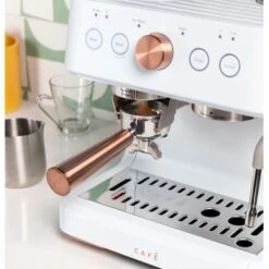 Café - Bellissimo Semi-Automatic Espresso Machine With 15 Bars Of Pressure, Milk Frother, And Built-In Wi-Fi - Matte White -KitchenAid Shop 512f000a 3a81 5a9c 8a89 e71fd9fd8c37