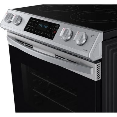 Samsung 6.3 Cu. Ft. Front Control Slide-In Electric Range With Convection & Wi-Fi 5 Samsung 6.3 Cu. Ft. Front Control Slide-In Electric Range With Convection & Wi-Fi - Image 3