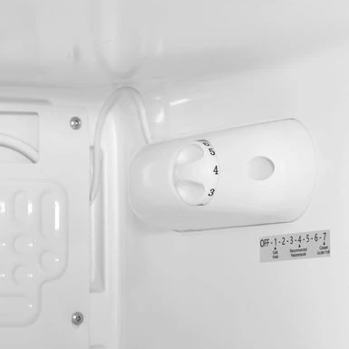 Insignia™ - 1.7 Cu. Ft. Mini Fridge - Black 8 Insignia™ - 1.7 Cu. Ft. Mini Fridge - Black - Image 6