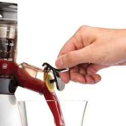 Omega - Vertical Slow Masticating Juicer - Silver -KitchenAid Shop f97b4da4 42a2 5406 9b21 55cd4e237d65