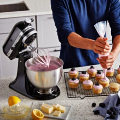 KitchenAid - Classic Series 4.5 Quart Tilt-Head Stand Mixer - K45SSOB - Onyx Black 19 KitchenAid - Classic Series 4.5 Quart Tilt-Head Stand Mixer - K45SSOB - Onyx Black -KitchenAid Shop k45ssob lifestyle1